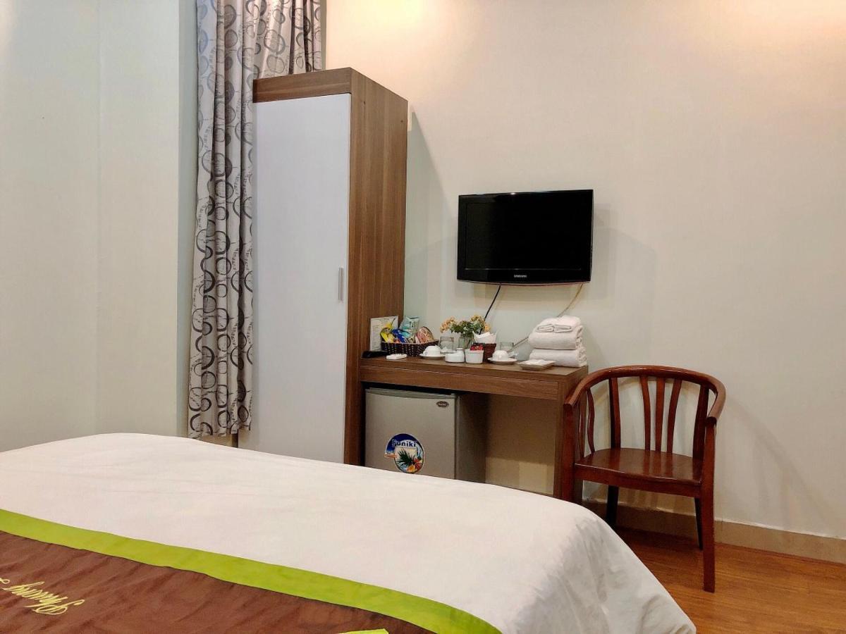 Phuong Dong Hotel Hanoi Esterno foto